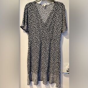 Michael Kors Black and White Animal Print Women's Dress Size L Short Sleeve